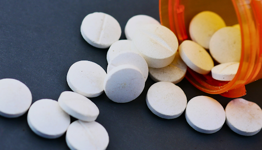 Taking Probiotics with a Stomach Ulcer: Benefits and Risks