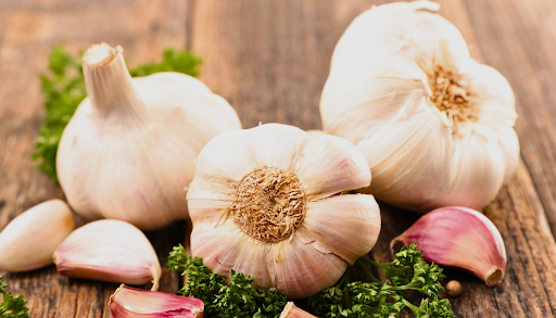 Effects of Garlic on Gut Health and Weight Loss