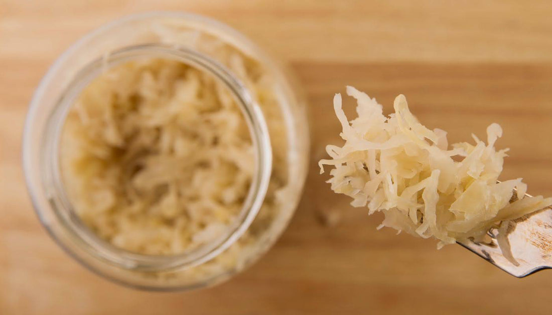 Simple Steps to Make Fast, Raw, Unfermented Sauerkraut and its Health Benefits