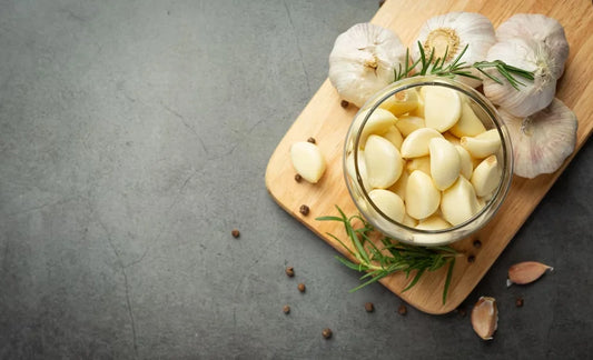 Eating Garlic: What are the Health Benefits & Side Effects?