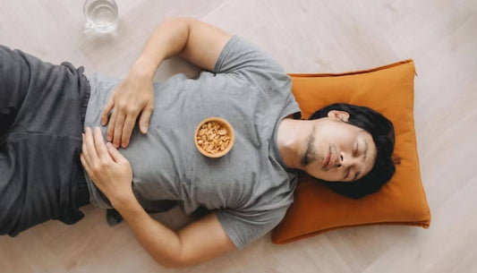 10 Ways to Reduce Bloating After a Large Meal